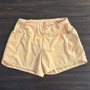 Athleta girl Record Breaker 3” short